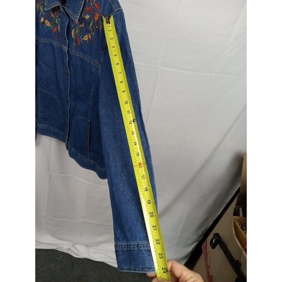 Vintage Timberlea Blue Denim Button Up Shirt Jacket Embroidered Leafs SIZE L/G - Picture 11 of 12